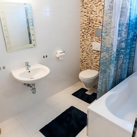 Apartament Family Center Of *