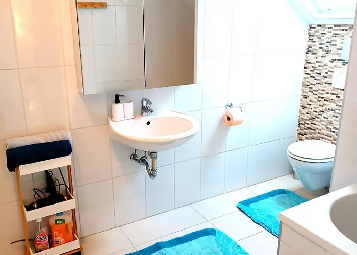 Family Center Of 아파트 뮈르츠슐라크