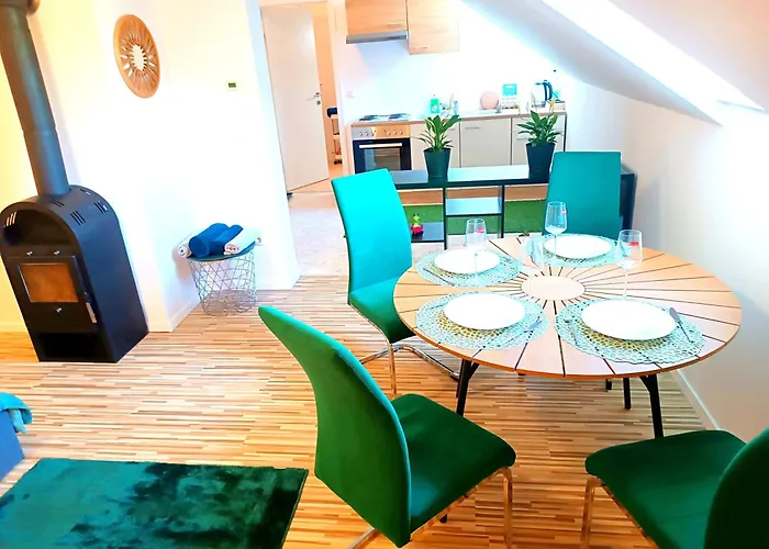 Family Center Of 아파트